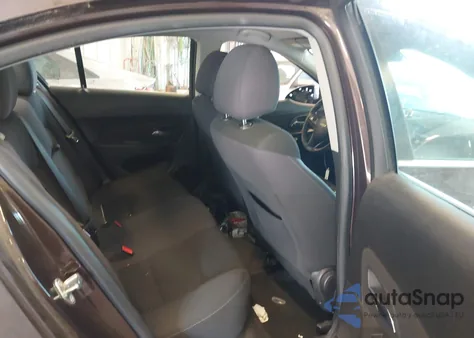 2015 Chevrolet Cruze 1Lt Auto z USA, uszkodzony, nr VIN 1G1PC5SB8F7115021